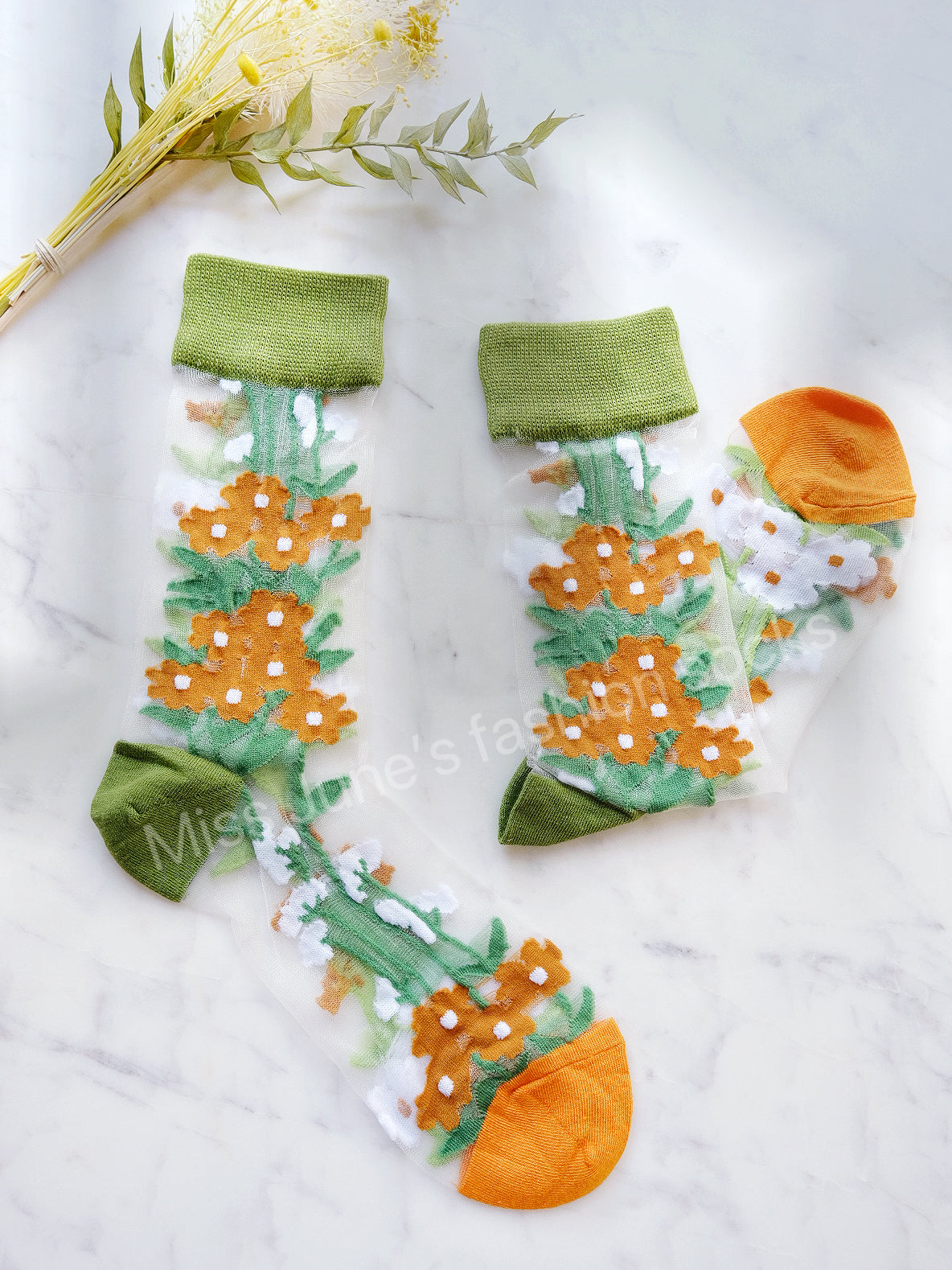 Miss June’s | Women’s Glass Silk-like Transparent socks | Cute | Colorful | Summer | Patterned | Gift Idea | Casual | Comfortable | Floral |