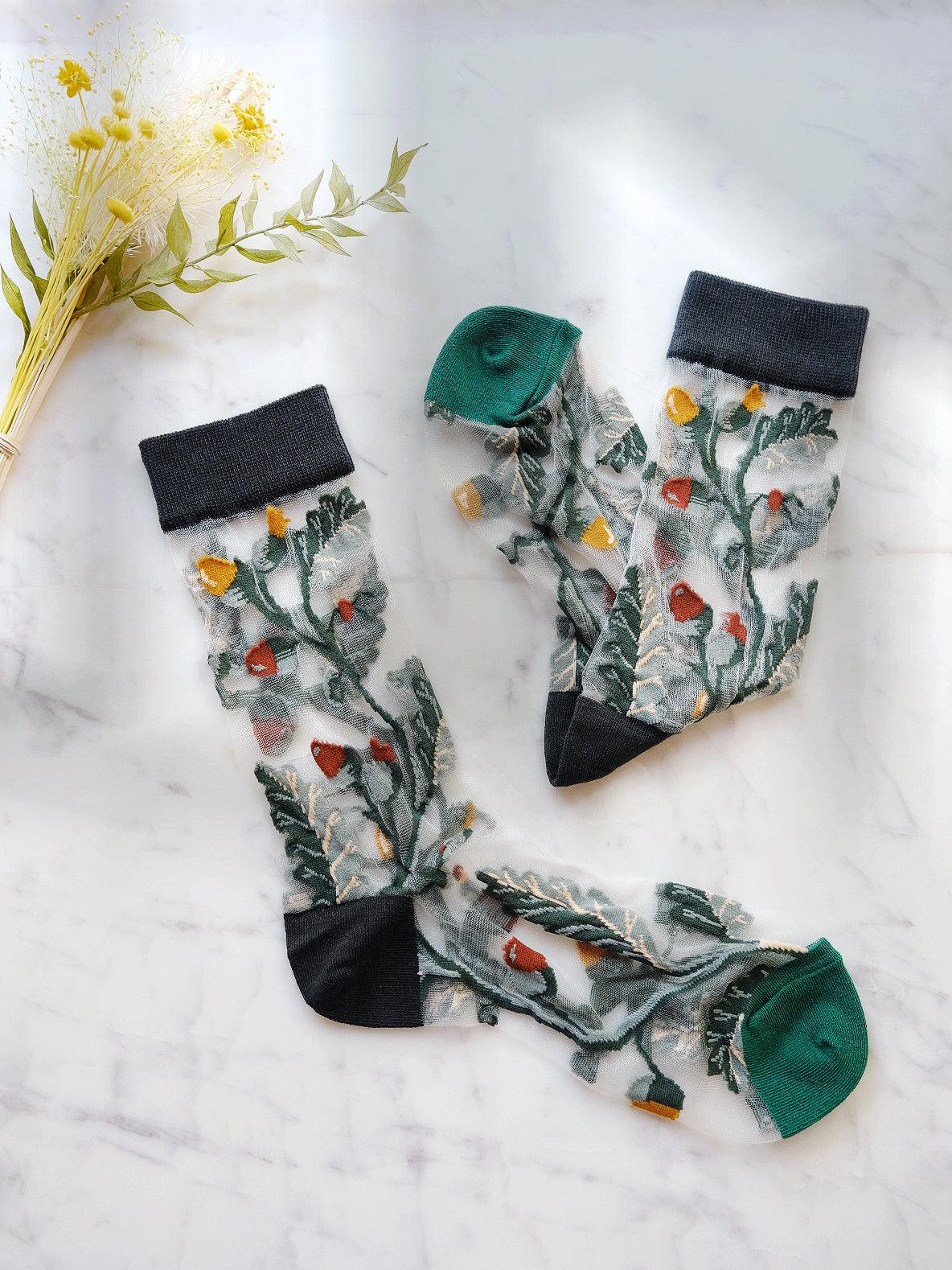 Miss June’s | Women’s Glass Silk-like Transparent socks | Cute | Colorful | Summer | Patterned | Gift Idea | Casual | Comfortable | Floral |