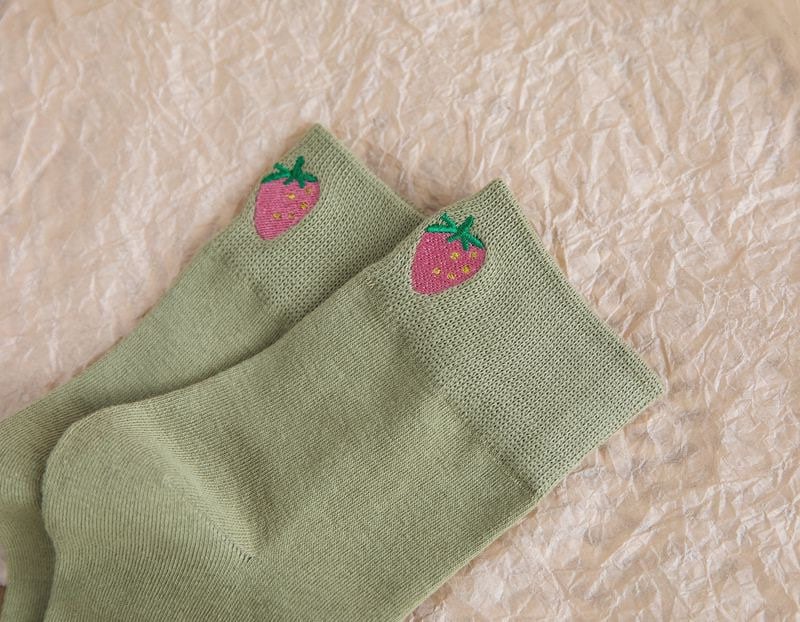 Miss June’s | Women’s 1 pair cotton socks|Creative | Colorful | Paint | Embroidery | Designed | Art | Gift Idea | Casual | Comfortable |