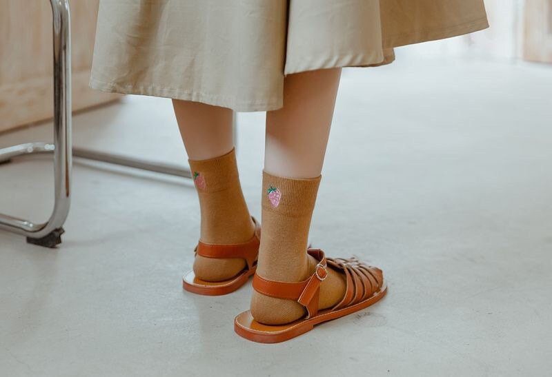 Miss June’s | Women’s 1 pair cotton socks|Creative | Colorful | Paint | Embroidery | Designed | Art | Gift Idea | Casual | Comfortable |