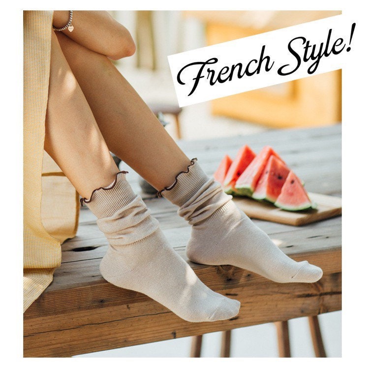 Miss June’s | Women’s | 1 Pair of knit cotton socks|Creative | Elegant | Cute | Lady | Designed | Gift Idea | Casual | Stylish | Comfortable