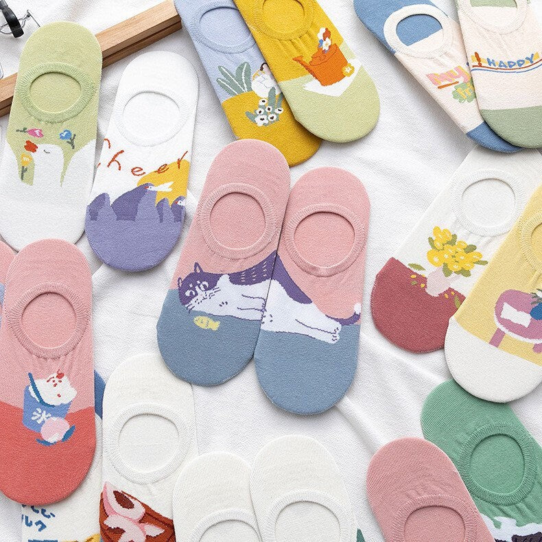 Miss June’s | Women’s 2 pairs cotton ankle socks|animals | Patented | Daily | Cute | Designed | Embroidered | Gift Idea | Comfortable |