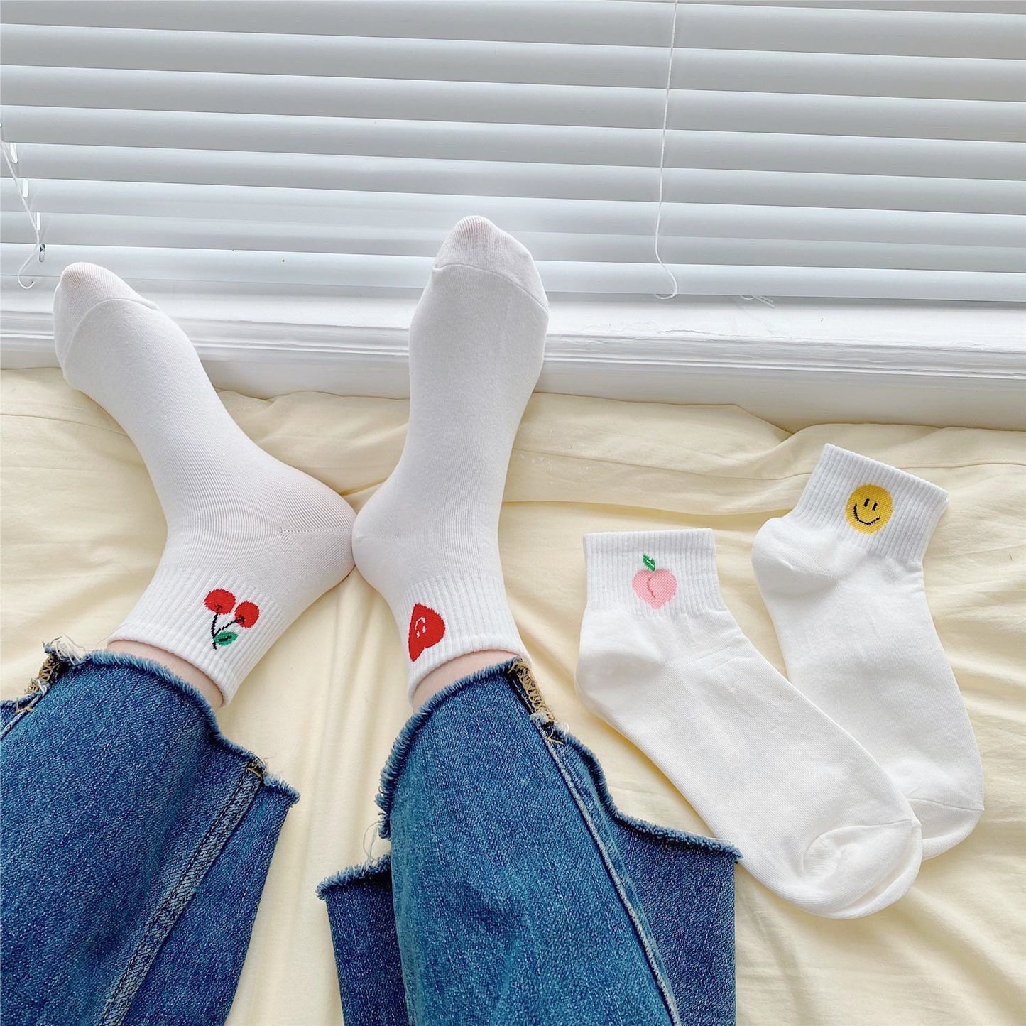 Miss June’s | 1 pair cotton socks|Daily | Creative | Ankle | Designed | Cute | Gift Idea | Casual | Cool | Comfortable | Women’s