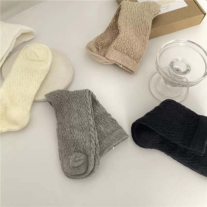 Miss June’s | Women’s | 1 pair cotton socks|Daily | Textured | Soft | Designed | Solid color | Gift Idea | Casual | Stylish | Comfortable