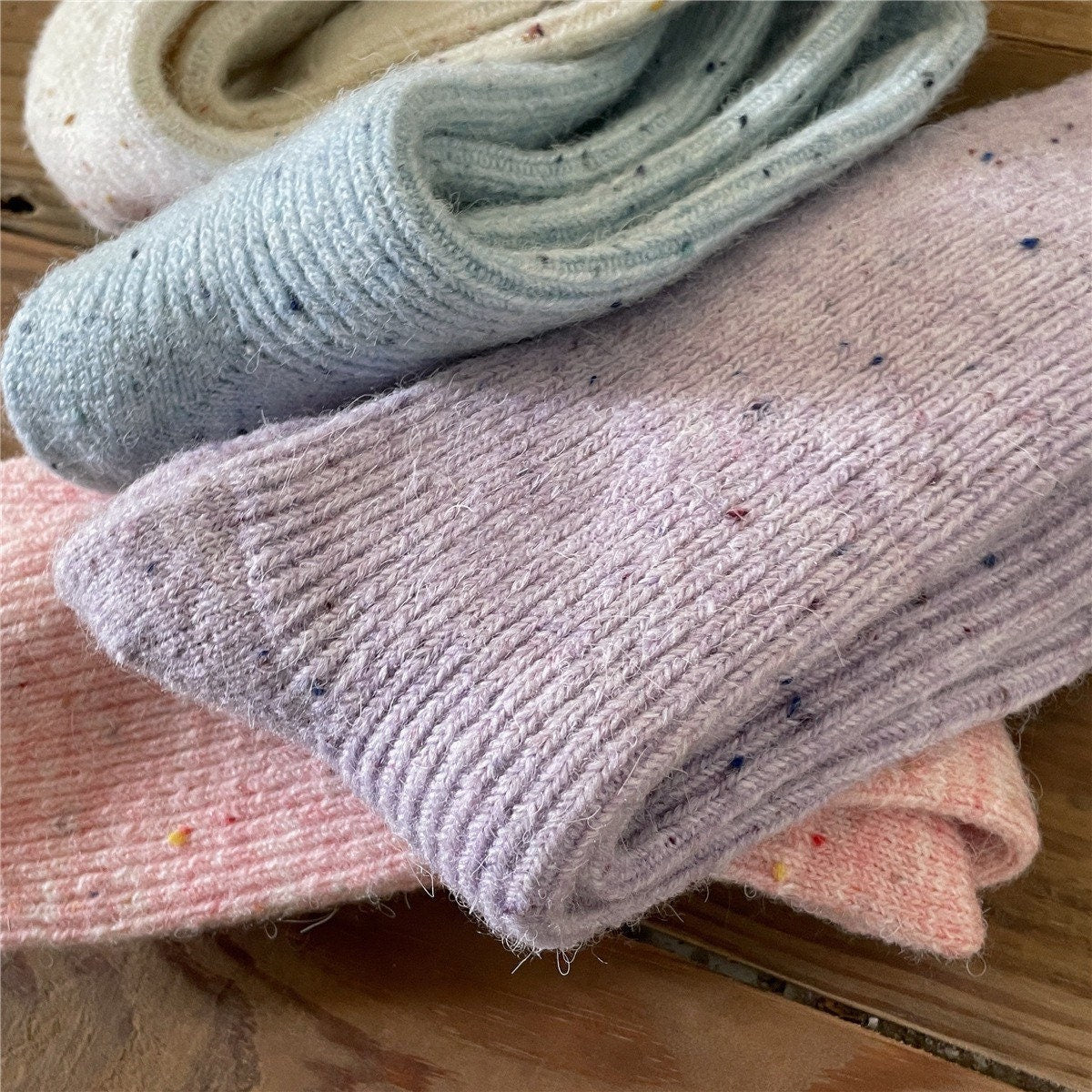 Miss June’s |  Women’s | 1 pair of socks｜Colorful | Warm | Wool | Winter | Soft |Gift Idea | Casual | Daily | Comfortable| Cozy