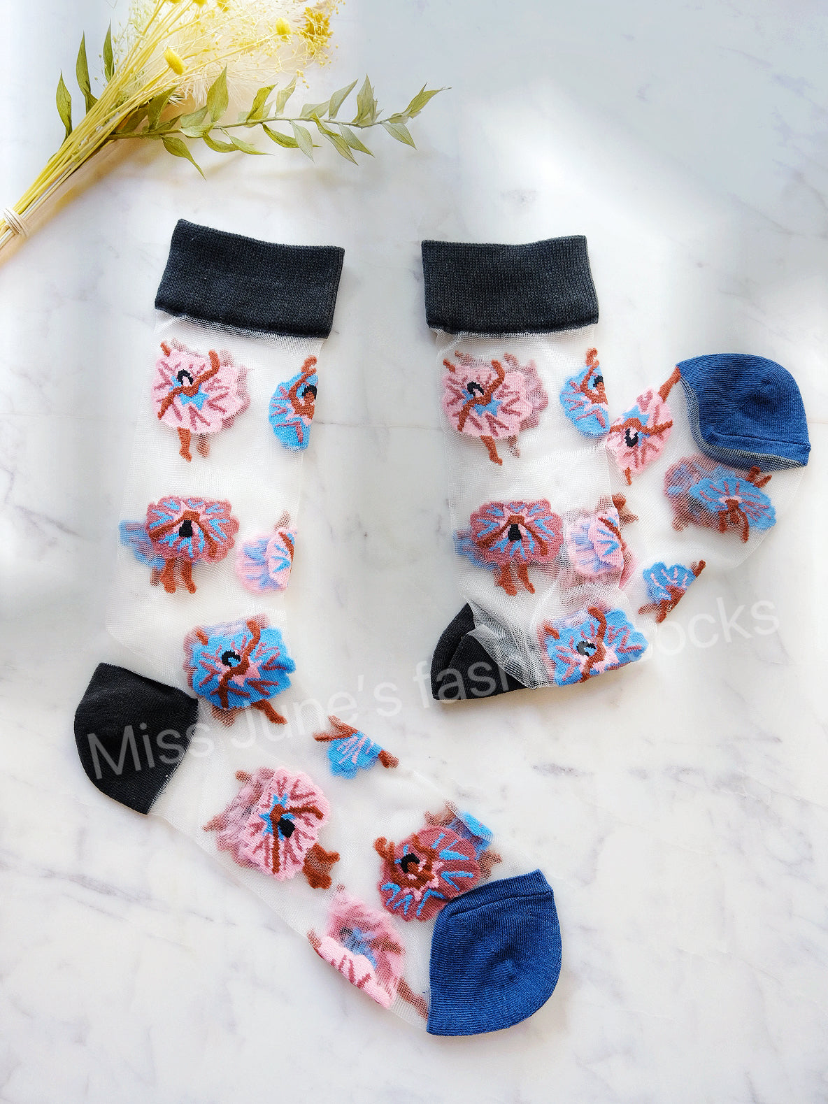 Miss June’s | Women’s Glass Silk-like Transparent socks | Cute | Colorful | Summer | Patterned | Gift Idea | Casual | Comfortable | Floral |