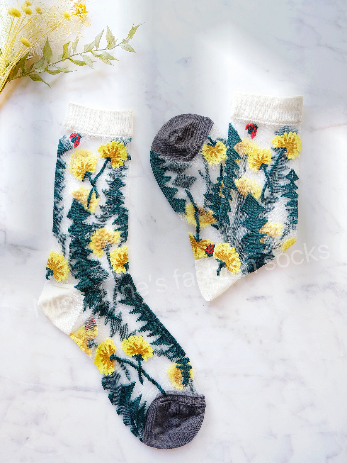 Miss June’s | Women’s Glass Silk-like Transparent socks | Cute | Colorful | Summer | Patterned | Gift Idea | Casual | Comfortable | Floral |