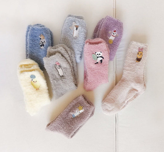 Miss June’s | Women’s | 1 pair | Floor socks | Cute | Fuzzy | Home wear | Warm | Soft | Gift Idea | Casual | Cozy| Animals| Comfort | Winter