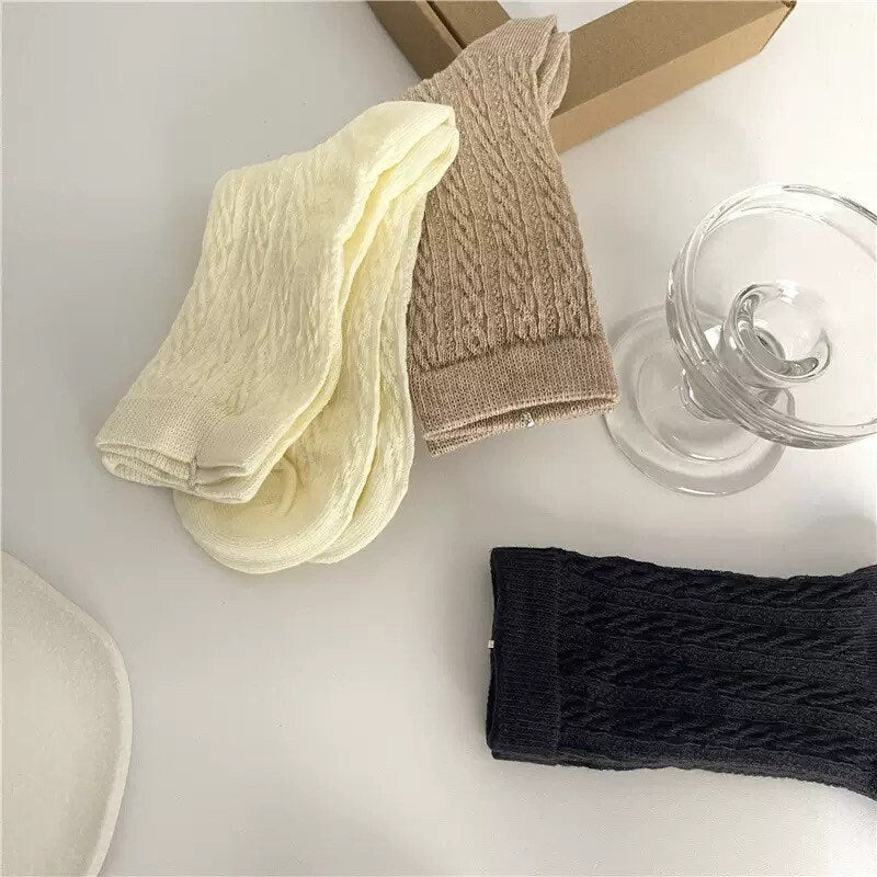 Miss June’s | Women’s | 1 pair cotton socks｜Daily | Textured | Soft | Designed | Solid color | Gift Idea | Casual | Stylish | Comfortable