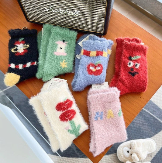 Miss June’s | Women’s | 1 pair | Sleep socks | Cute | Fuzzy | Home wear | Warm | Soft | Gift Idea | Casual | Cozy| Animals| Comfort | Winter