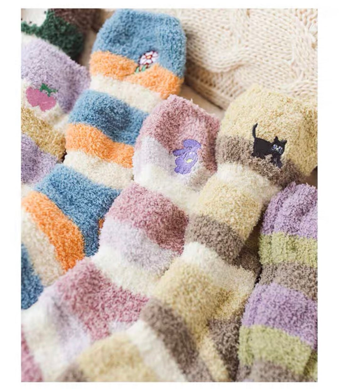 Miss June’s | Women’s | 1 pair | Sleep socks | Cute | Fuzzy | Home wear | Warm | Soft | Gift Idea | Casual | Cozy| Animals| Comfort | Winter