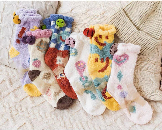 Miss June’s | Women’s | 1 pair | Floor socks | Cute | Fuzzy | Home wear | Warm | Soft | Gift Idea | Casual | Cozy| Animals| Sleep | Winter