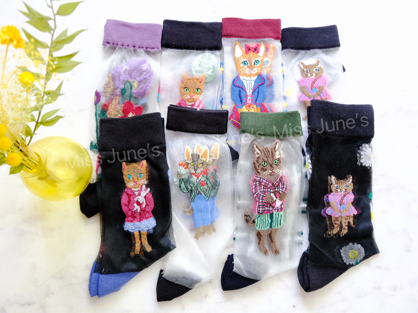 Miss June’s | Women’s Glass Silk-like Transparent socks | Cute | Colorful | Summer | Patterned | Gift Idea | Casual | Kitten lover | Cat |