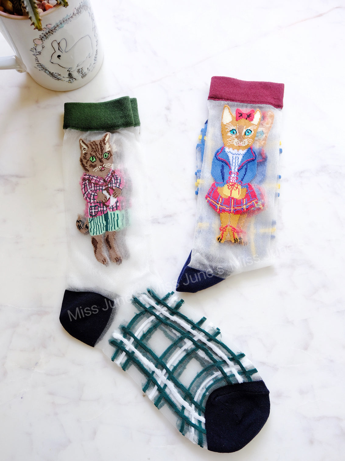 Miss June’s | Women’s Glass Silk-like Transparent socks | Cute | Colorful | Summer | Patterned | Gift Idea | Casual | Kitten lover | Cat |